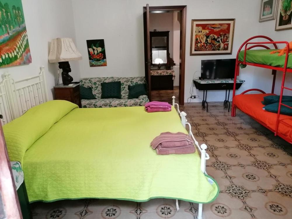 Casa Zagara room 3